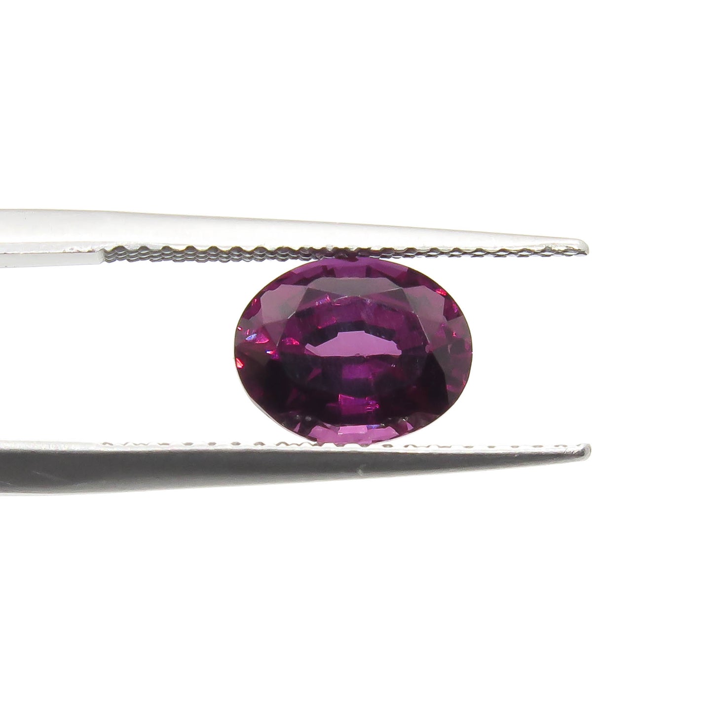 2.55 ct Rhodolite Garnet - Deep Magenta Oval