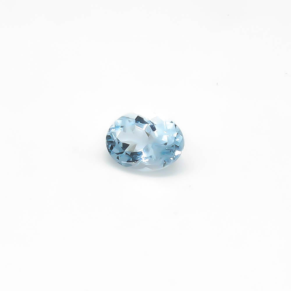 1.31 ct Oval Faceted Medium Blue Aquamarine