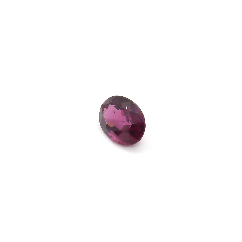 1.57 ct Oval Natural Rhodolite Garnet