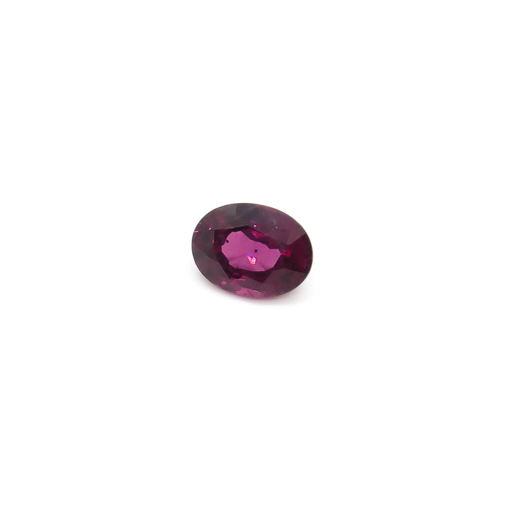 1.57 ct Oval Natural Rhodolite Garnet