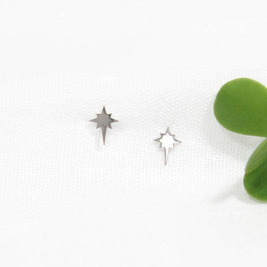 EIGHT-POINTED STAR STUDS 9 X 7 mm - ARGENTIUM SILVER EARRINGS