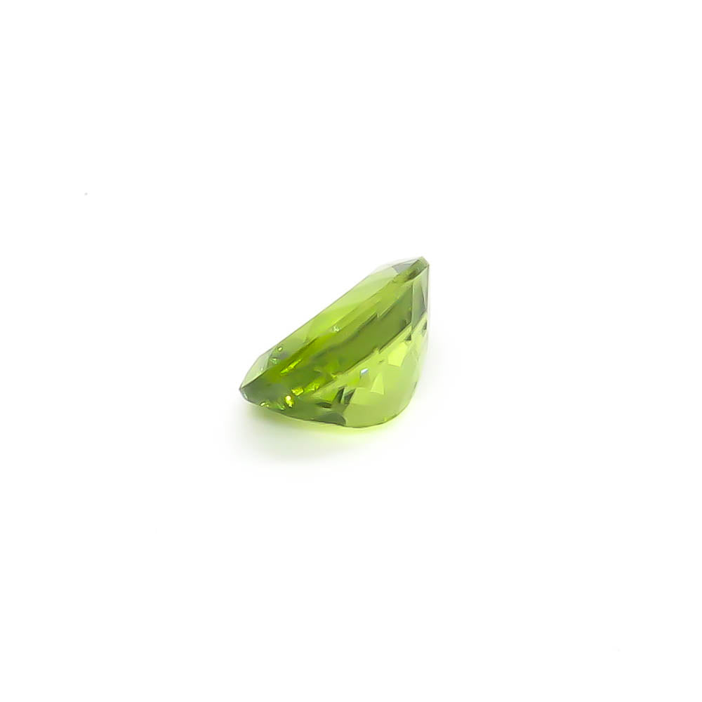 2.97 ct Oval Faceted Pakistani Peridot