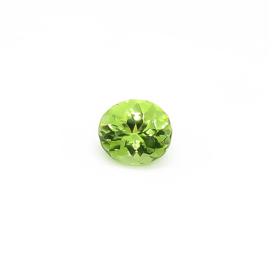 0.765 ct Oval Faceted Pakistani Peridot