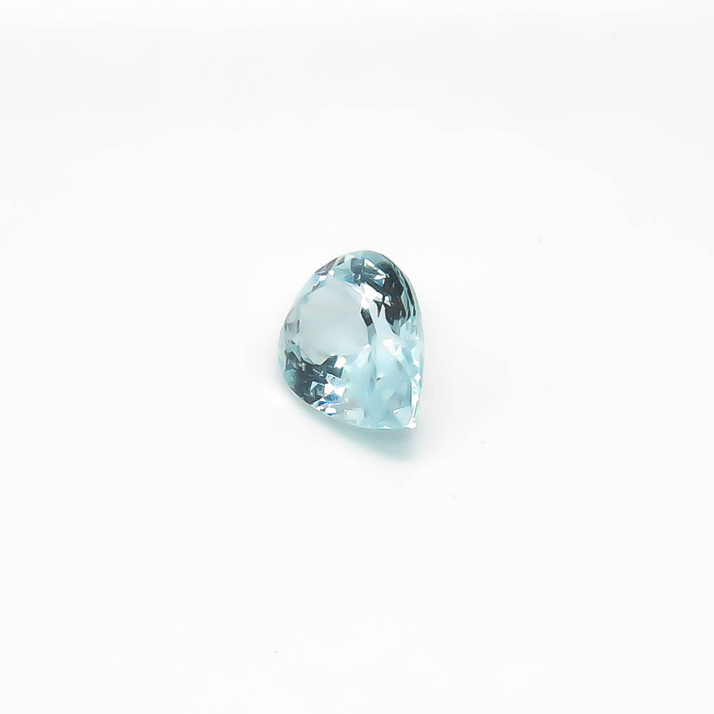 2.96 ct Pear Shape Faceted Medium Blue Aquamarine