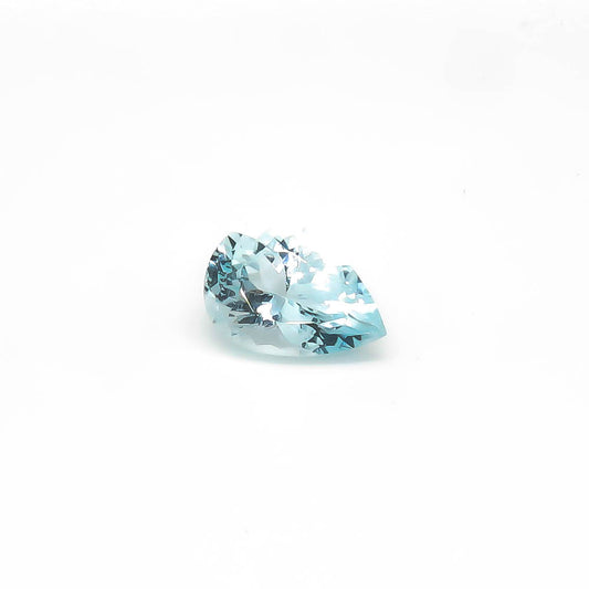 2.96 ct Pear Shape Faceted Medium Blue Aquamarine