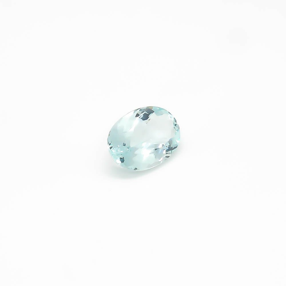 3.18 ct Oval Faceted Medium Blue Aquamarine