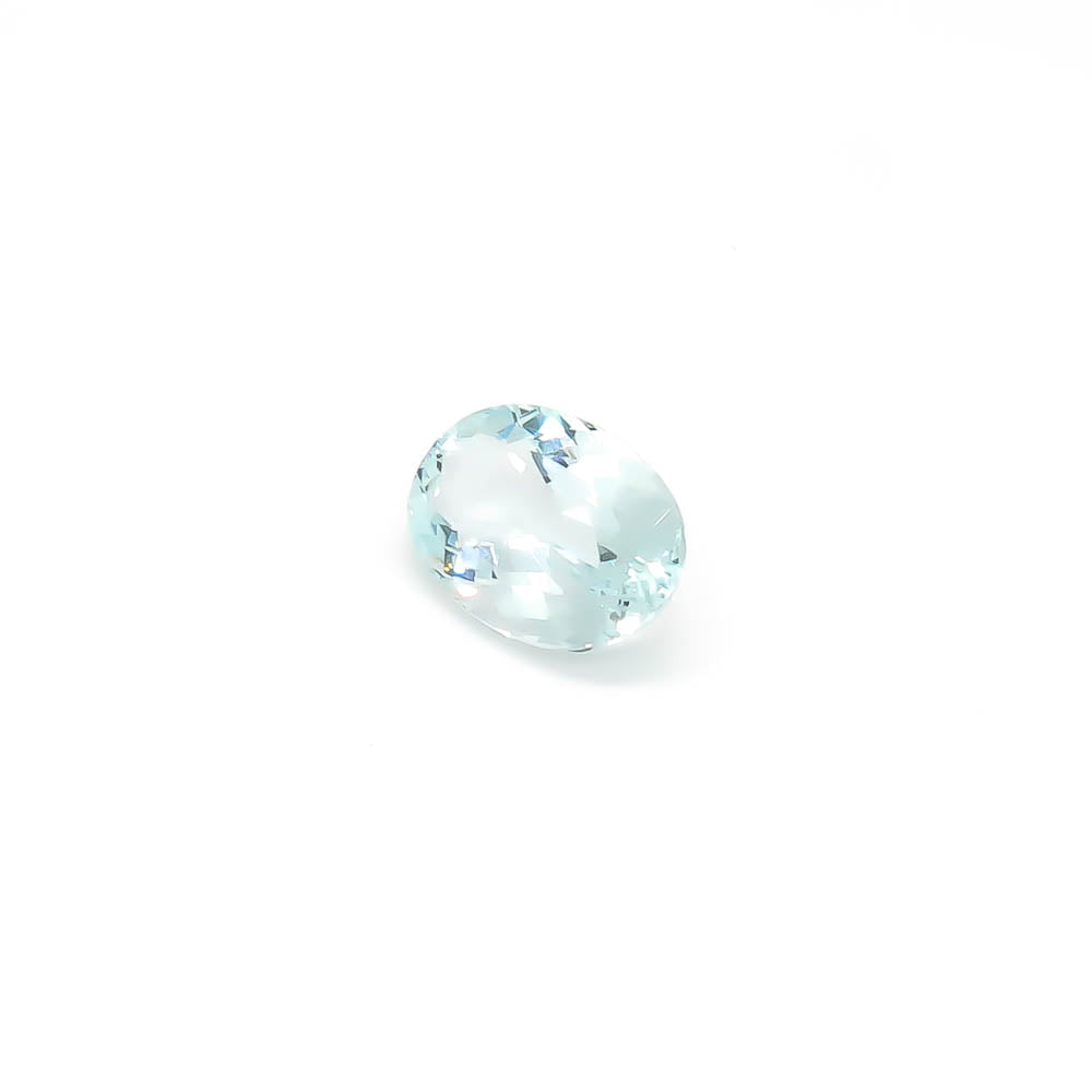 3.18 ct Oval Faceted Medium Blue Aquamarine