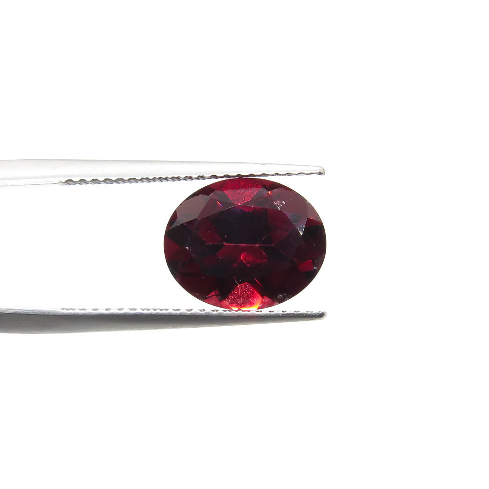 4.17 ct Oval Natural Rhodolite Garnet