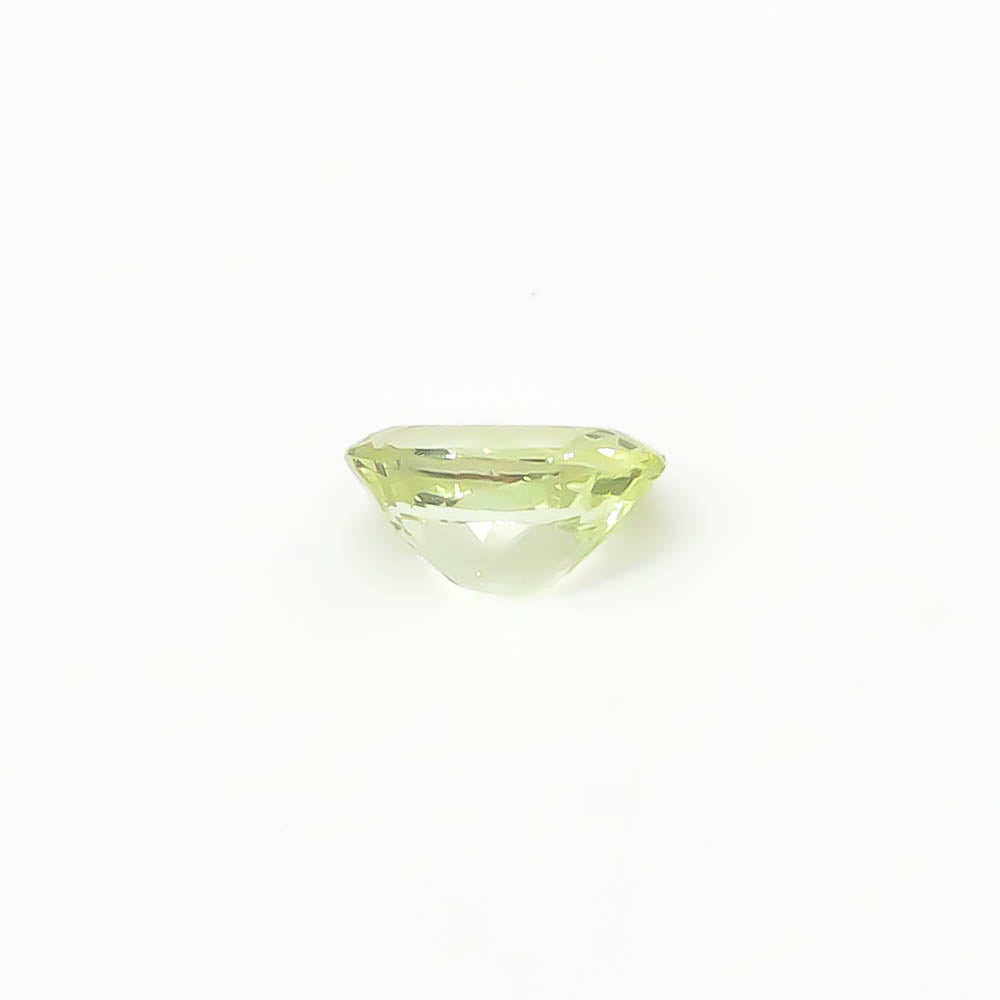 0.86 ct Oval Pale Yellowish-Green Chrysoberyl