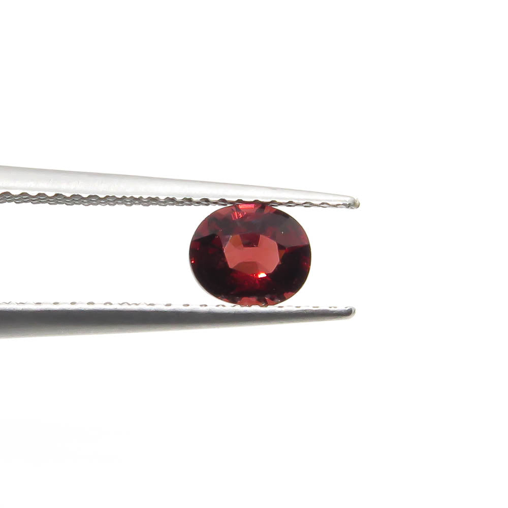 0.71 ct (6 mm x 5 mm) Wine-Red Oval Natural Pyrope Garnet