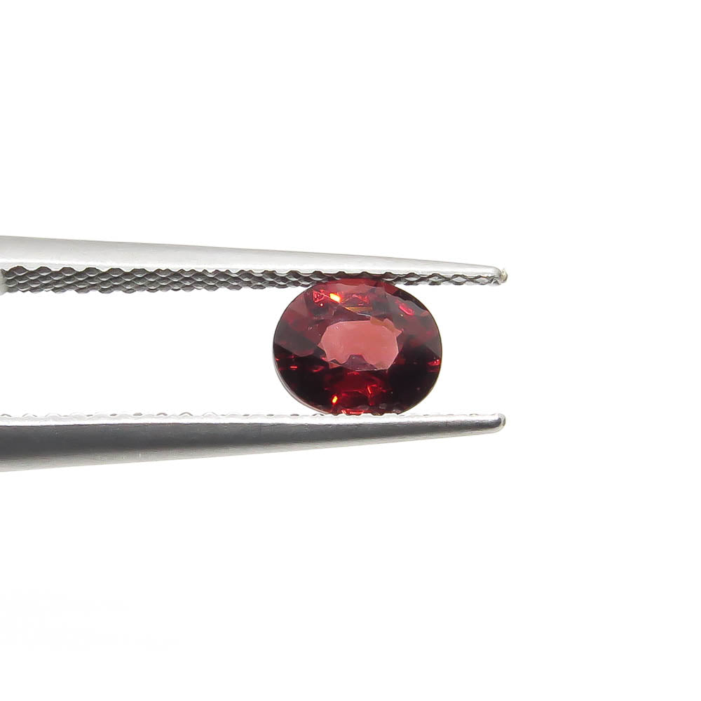 0.71 ct (6 mm x 5 mm) Wine-Red Oval Natural Pyrope Garnet