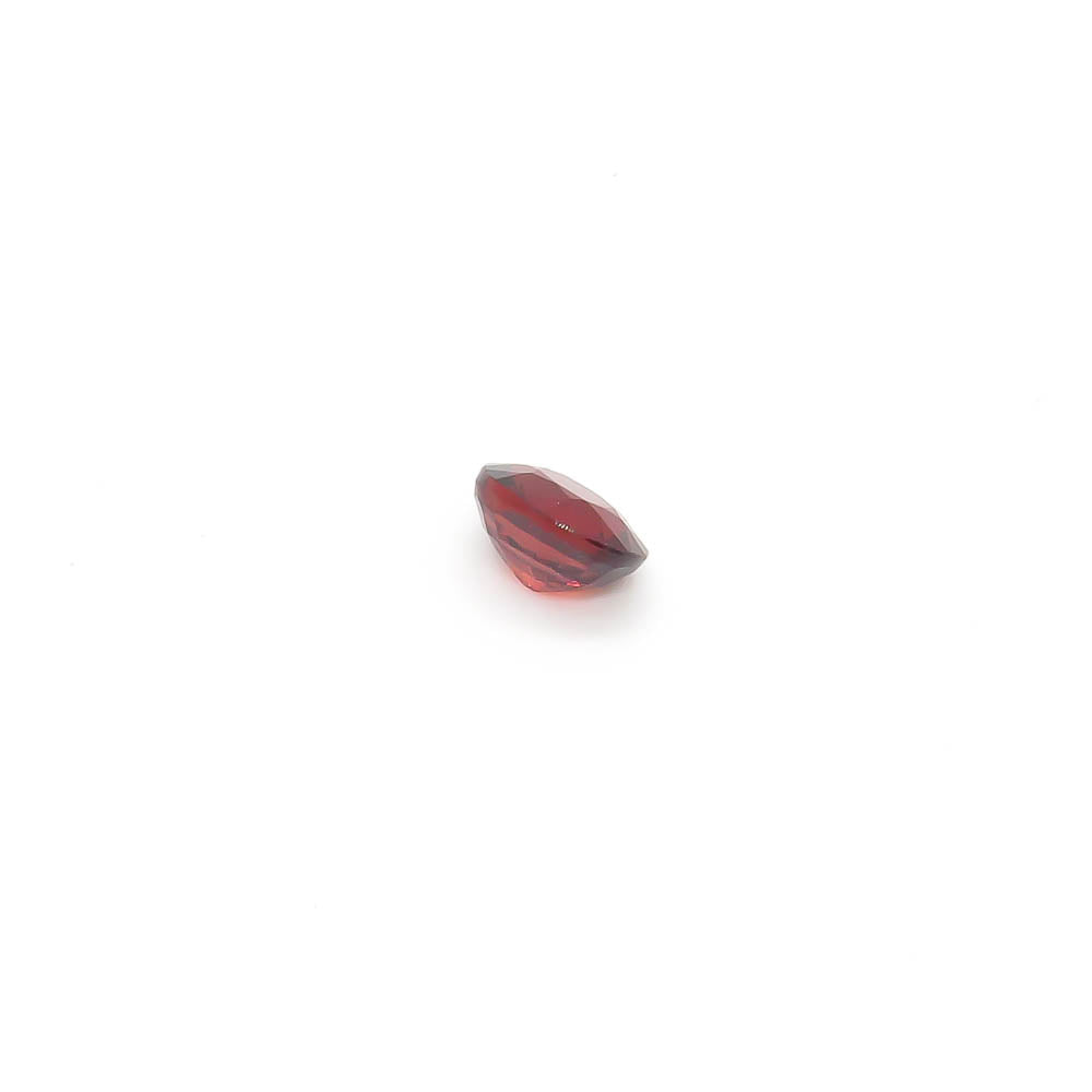 0.71 ct (6 mm x 5 mm) Wine-Red Oval Natural Pyrope Garnet