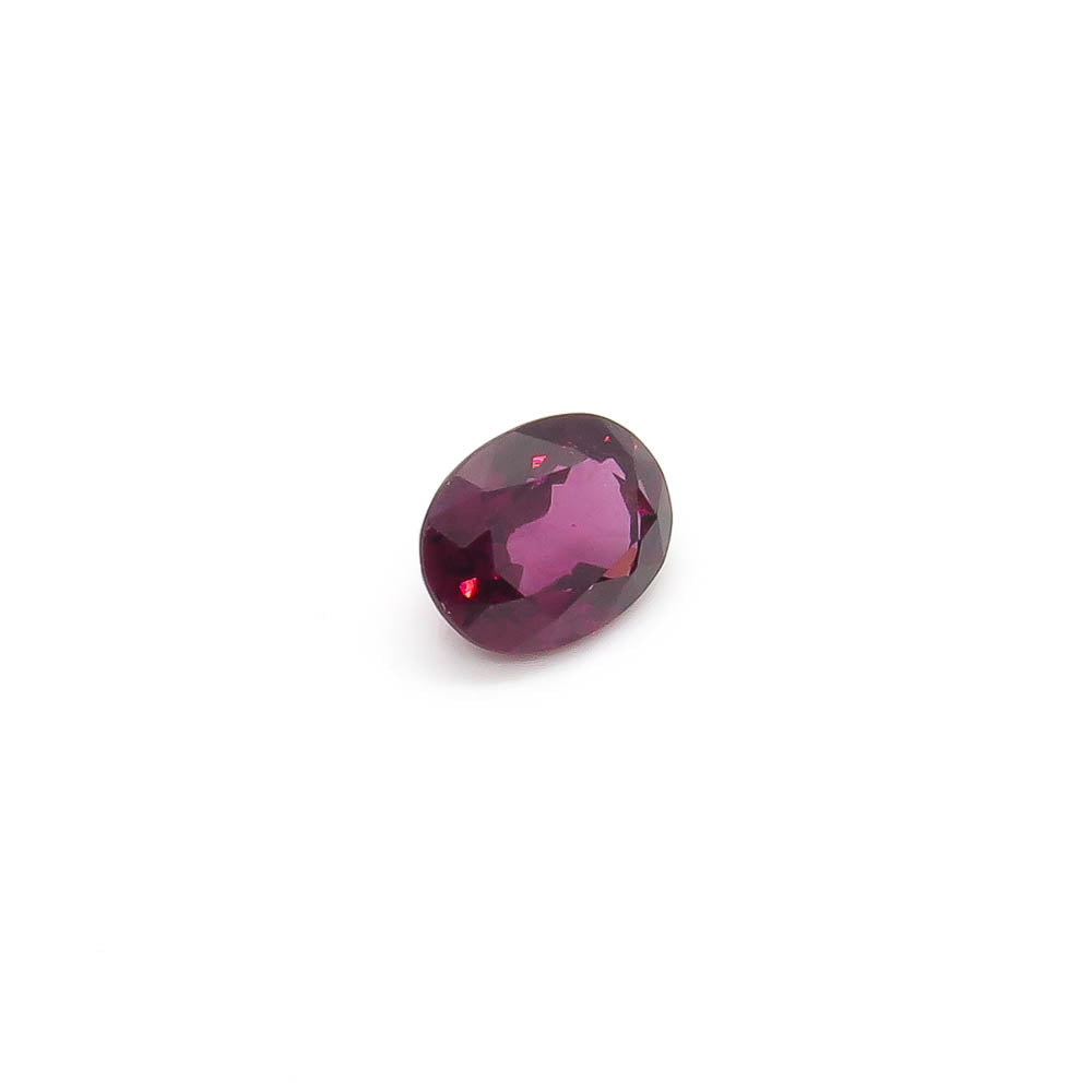 1.66 ct Oval Natural Rhodolite Garnet