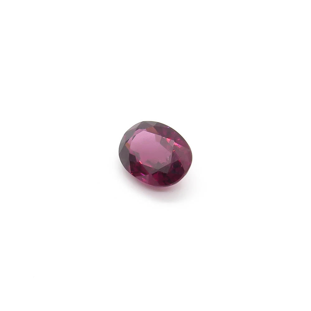 1.66 ct Oval Natural Rhodolite Garnet