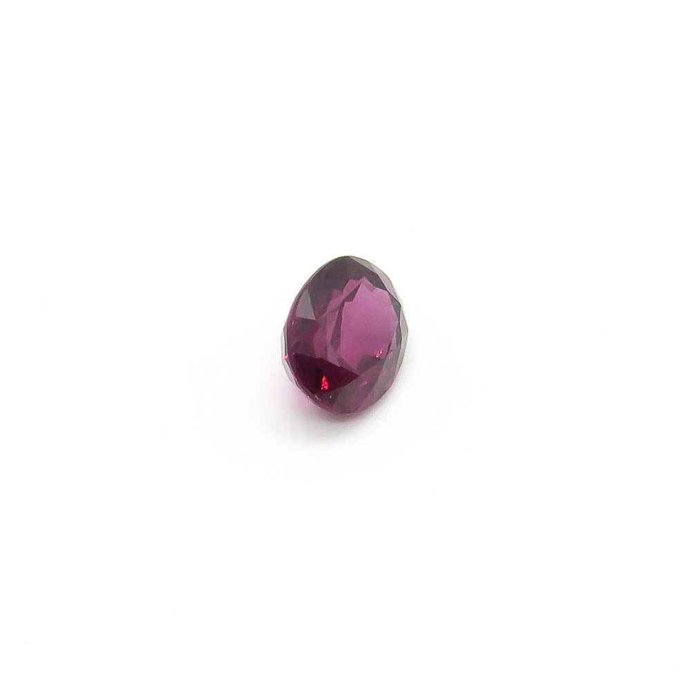 1.66 ct Oval Natural Rhodolite Garnet