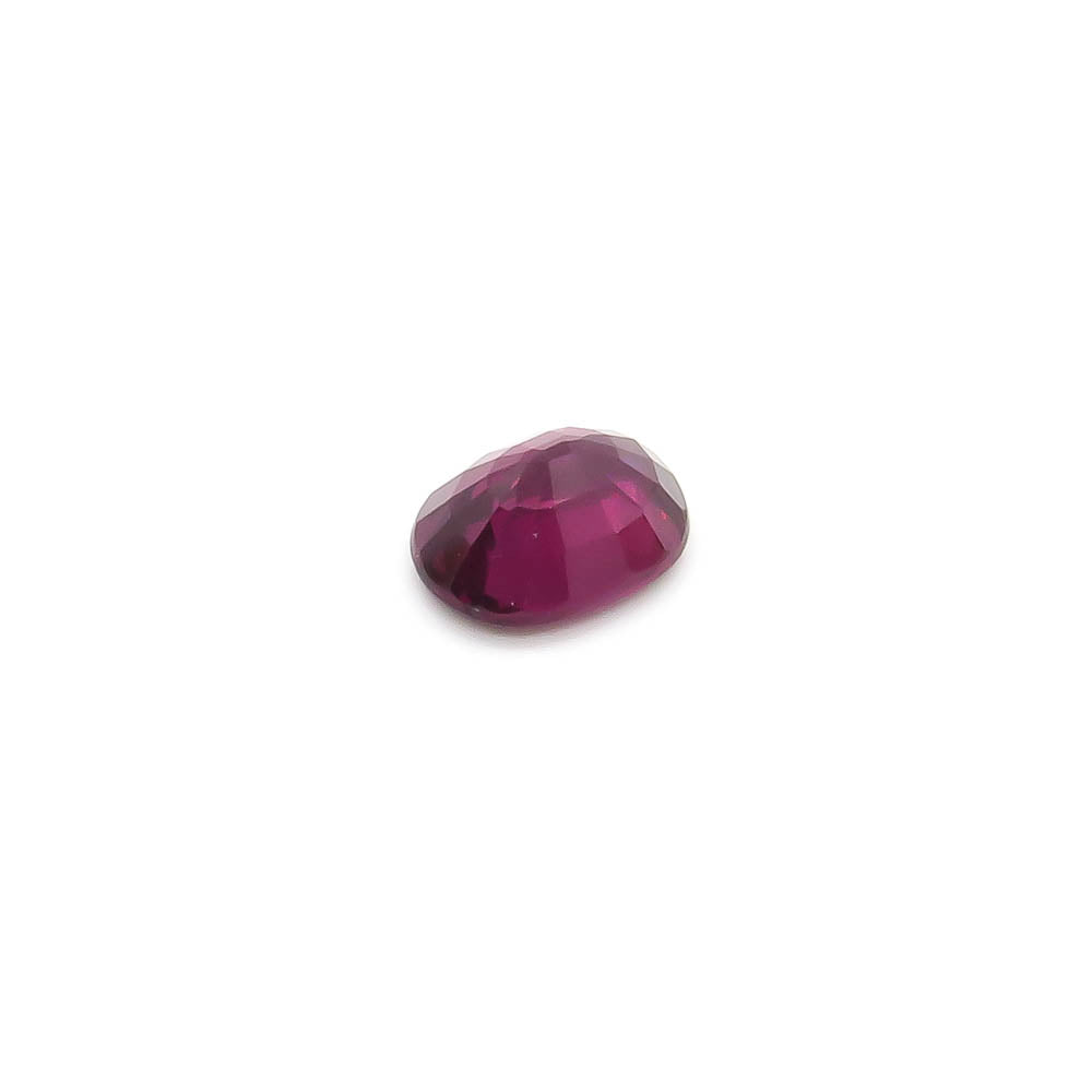 1.80 ct Oval Natural Rhodolite Garnet