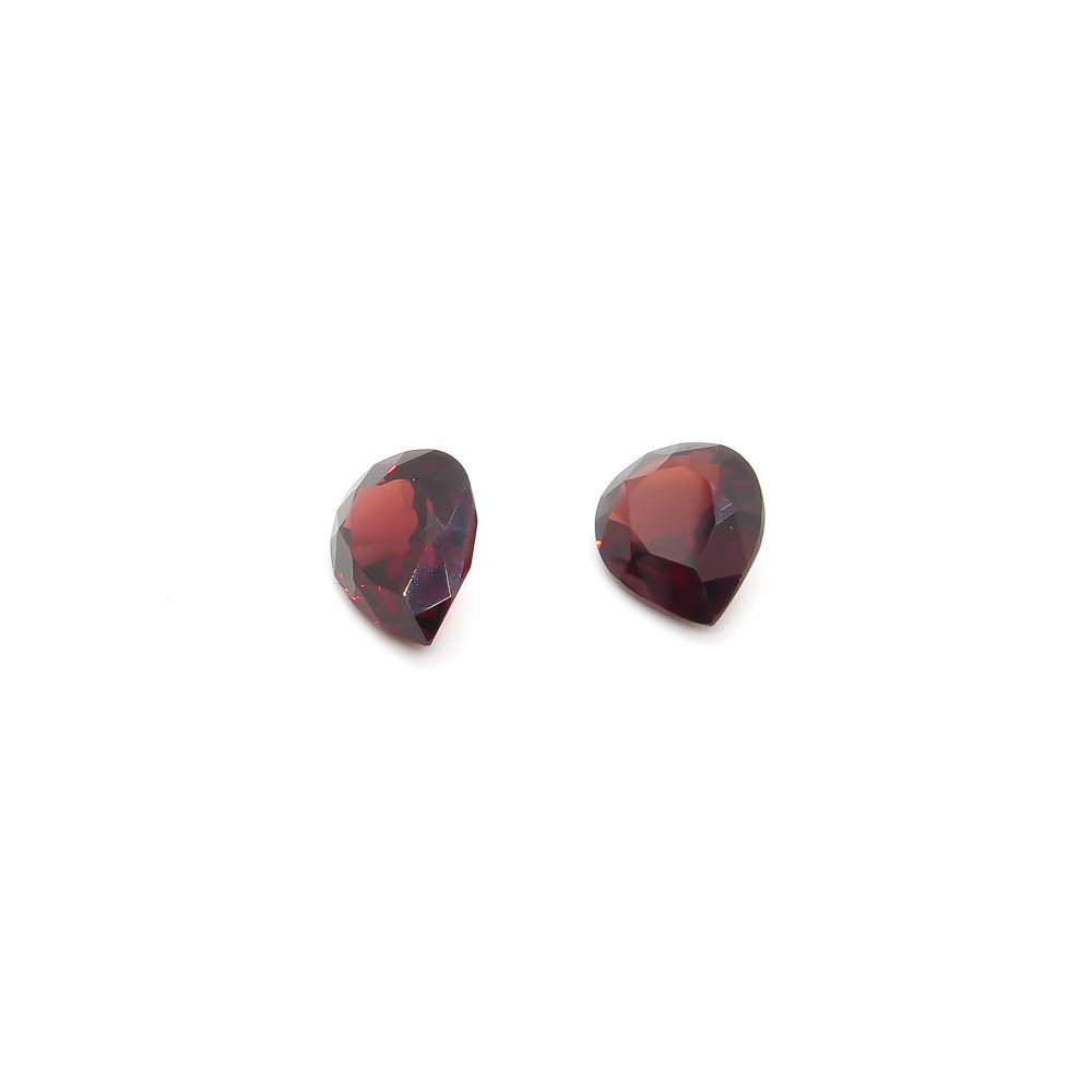 5.45 ct Wine-Red Pear Shaped Natural Pyrope Garnet Set of 2 Stones