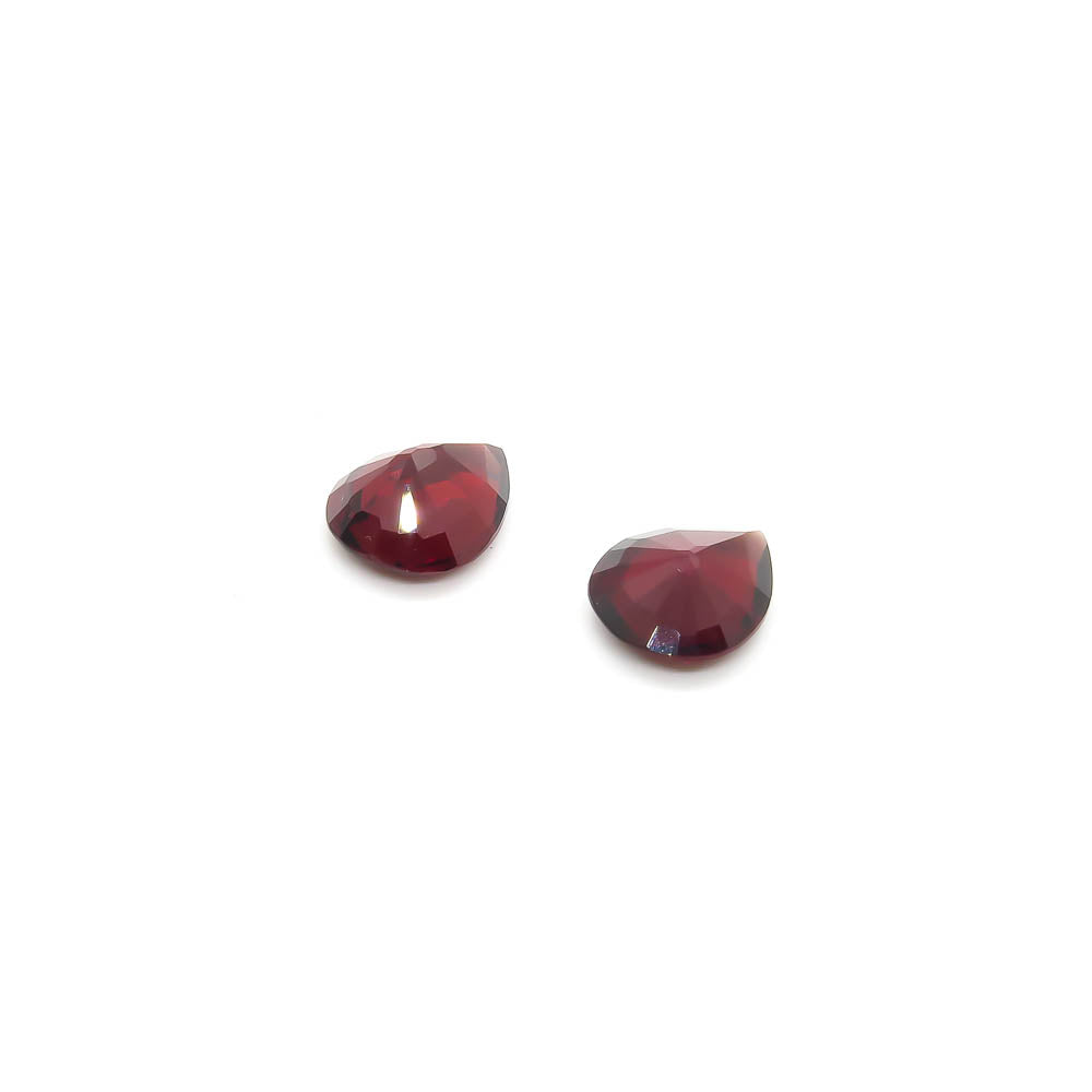 5.45 ct Wine-Red Pear Shaped Natural Pyrope Garnet Set of 2 Stones