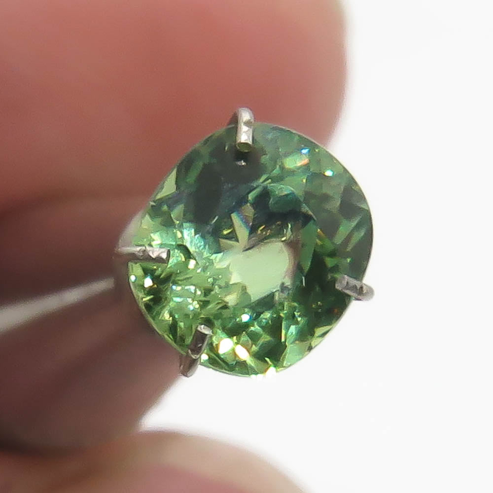 1.21 ct Demantoid Garnet - Bright yellow-green Oval