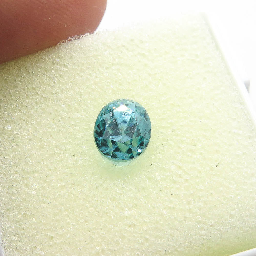 2.15 ct Oval Sky Blue Natural Zircon