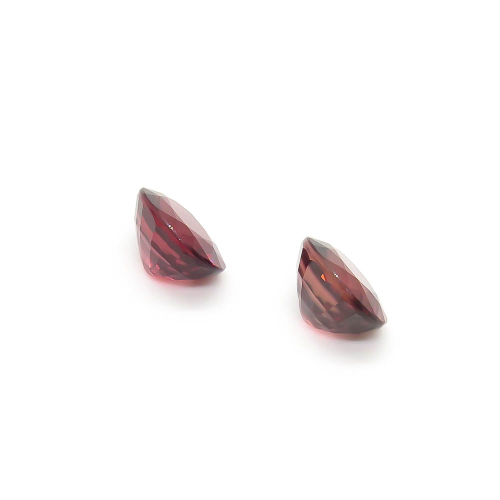 1.71 ct Wine-Red Oval Natural Zircon Set of 2 Stones