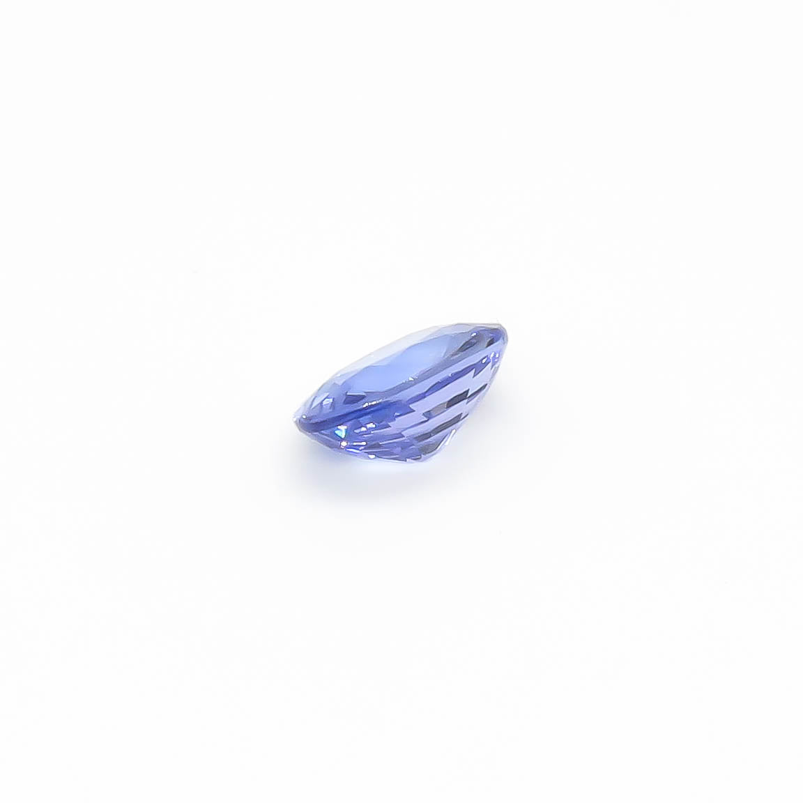 1.3 ct Oval Faceted Bluish-Purple Peacock Tanzanite